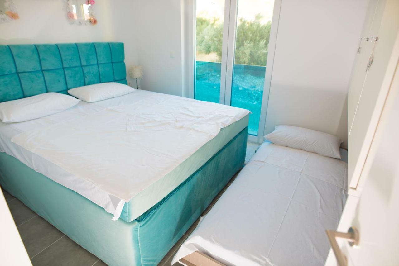 Apartment Mikulic Makarska Buitenkant foto