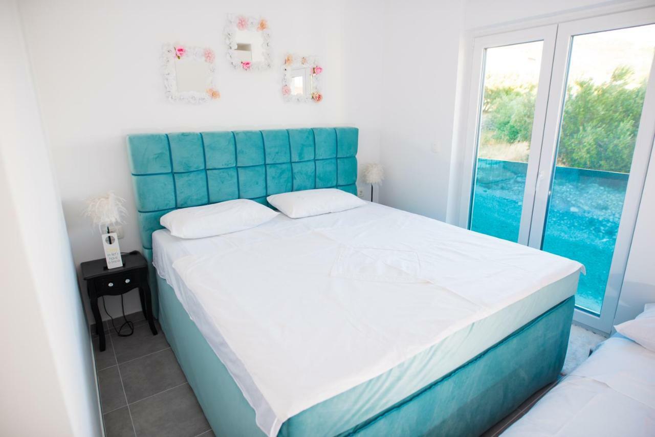 Apartment Mikulic Makarska Buitenkant foto